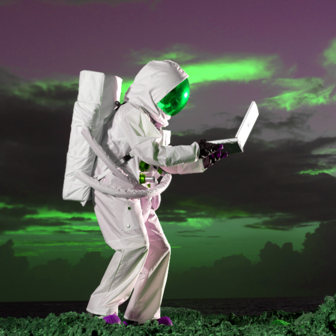 astronauta desenvolvedor de sites entrando em contato com a nodle